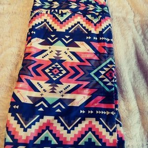 TC Aztec Colorful Leggings